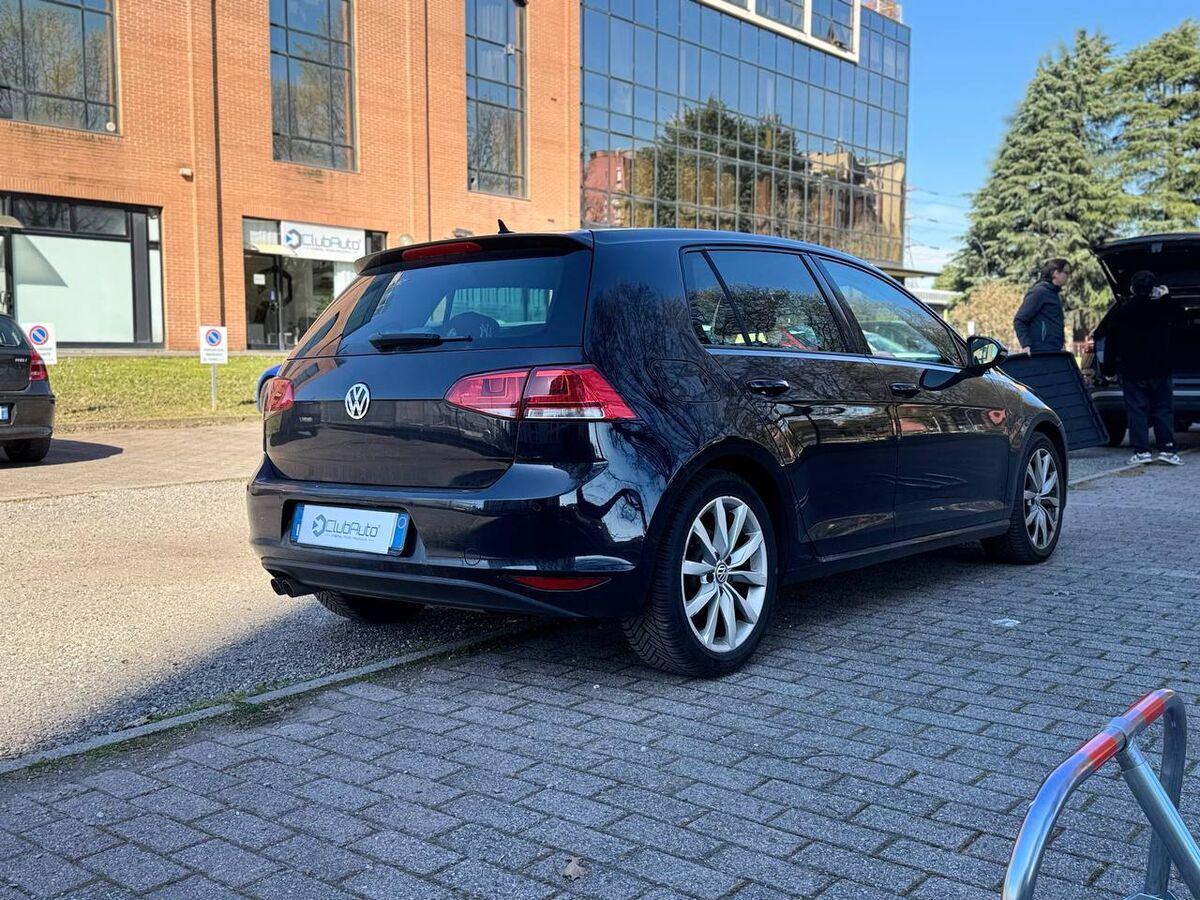 Volkswagen Golf 2.0 tdi Highline Executive 150cv 5p dsg E6