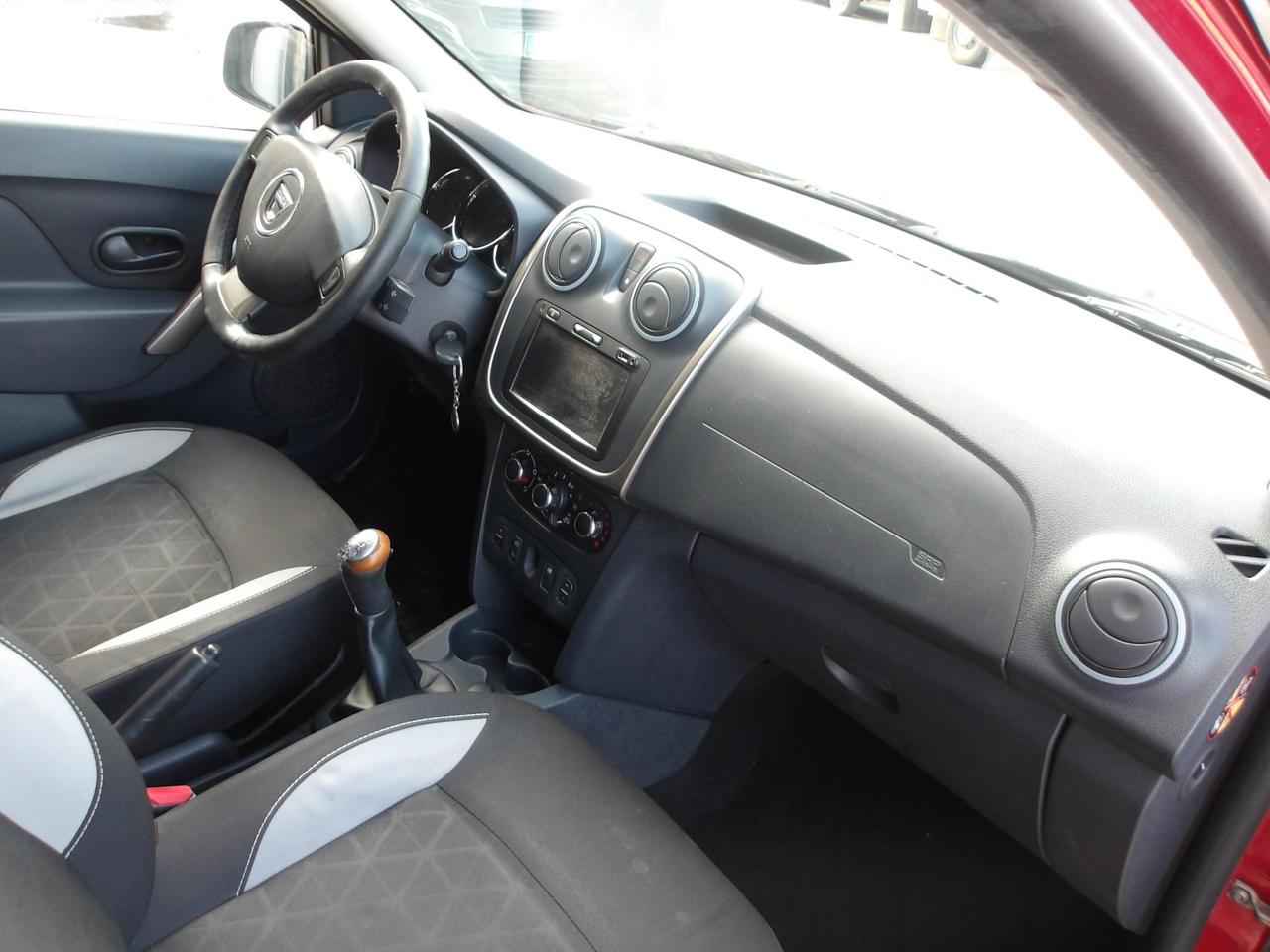 DACIA SANDERO STEPWAY 1.5 dci 90cv