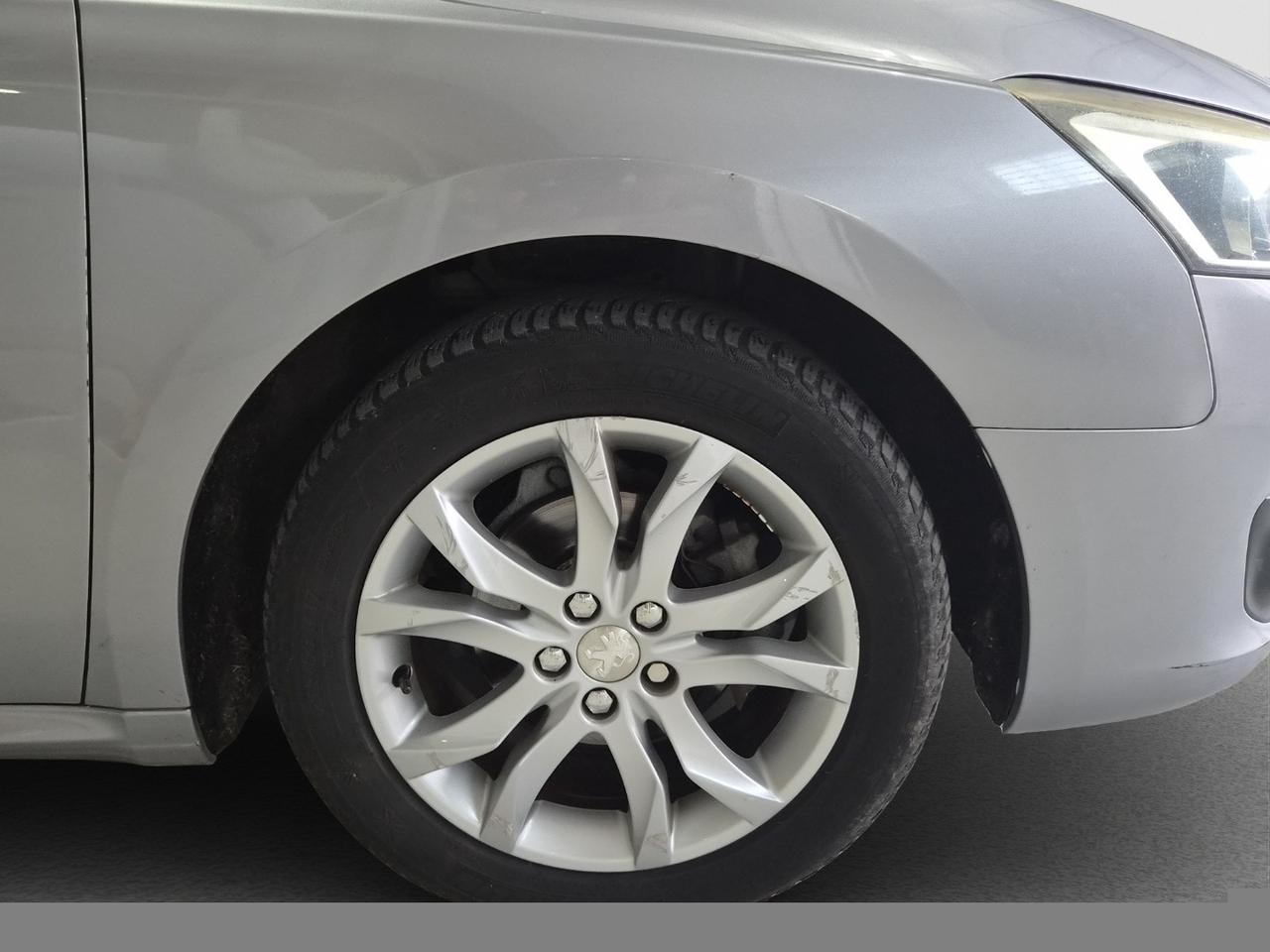 PEUGEOT 508 1.6 e-HDi 115 CV S&S SW TETTO PANORAMICO