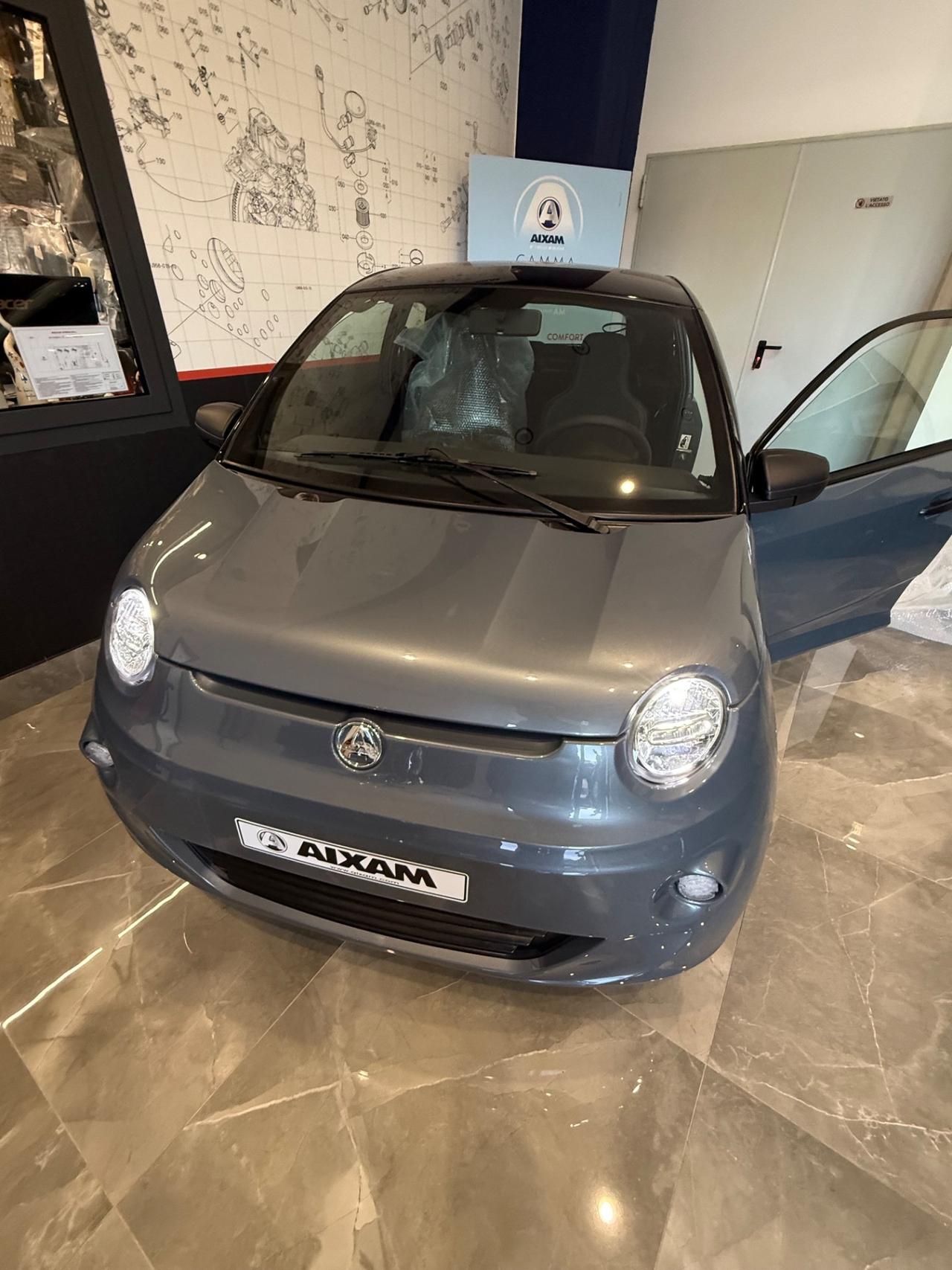 Aixam Easy Chic 2026 grigio titanio