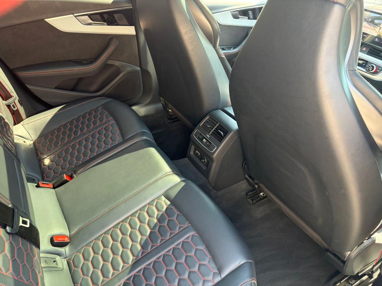 Audi RS4 Avant 2.9 tfsi quattro 450cv tiptronic IVA ESPOSTA