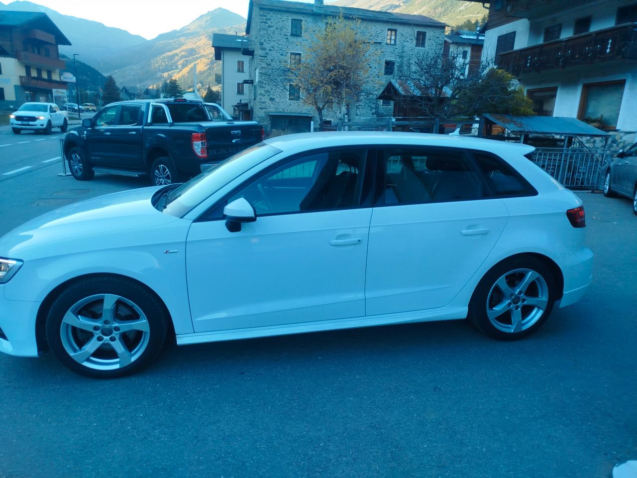 Audi A3 SPB 2.0 TDI 184 CV S tronic Sport quattro edition