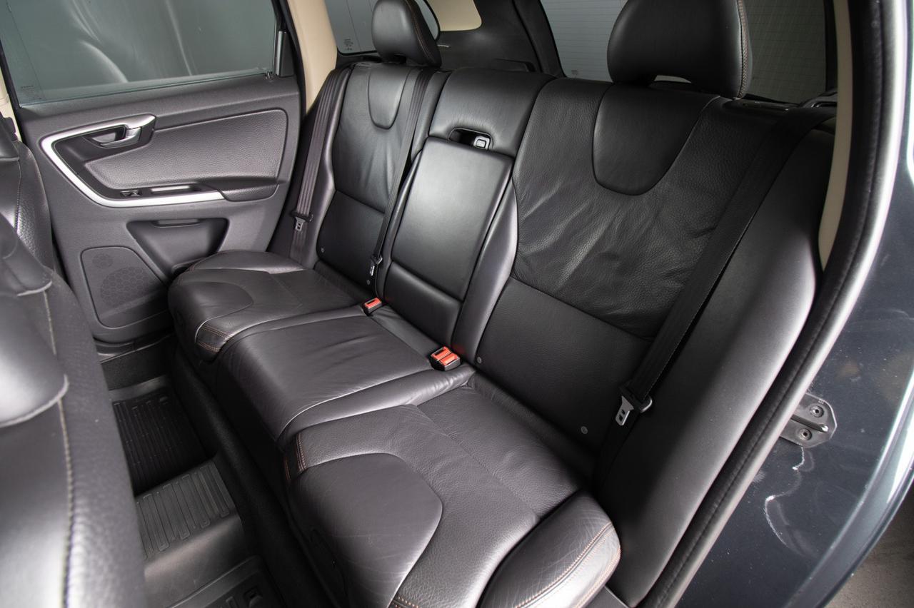 Volvo XC 60 2.4d Summum 185cv