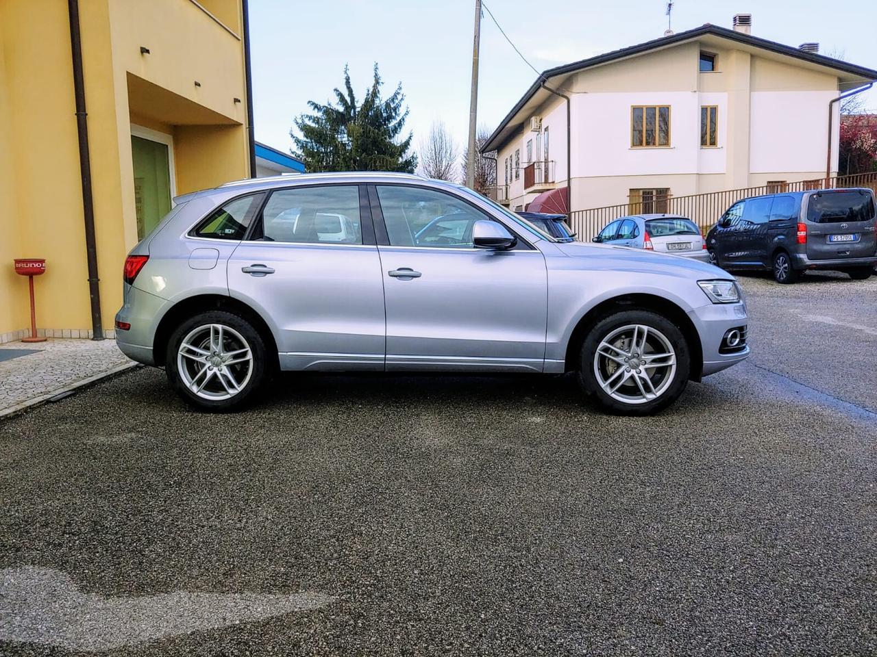 Audi Q5 2.0 TDI 190 CV clean diesel quattro S tronic Business