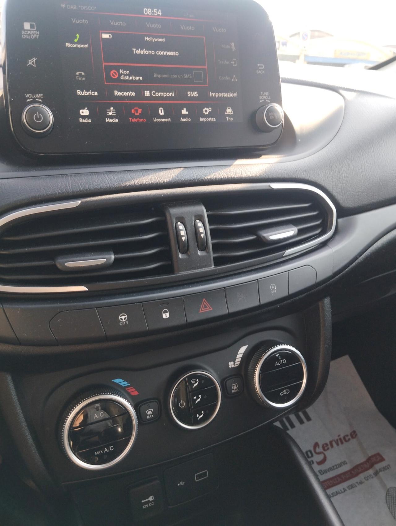 Fiat Tipo 1.0 5 porte Cross