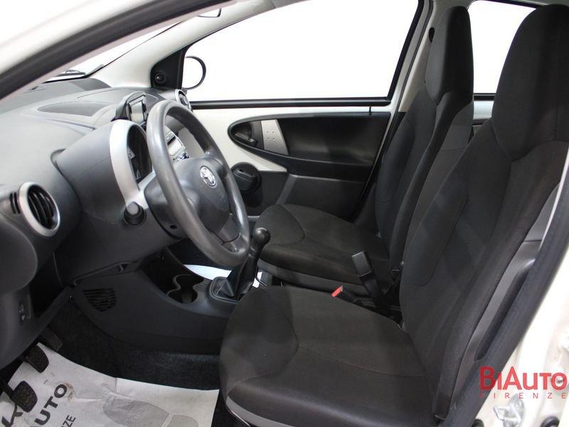Toyota Aygo Aygo 5p 1.0 Active connect