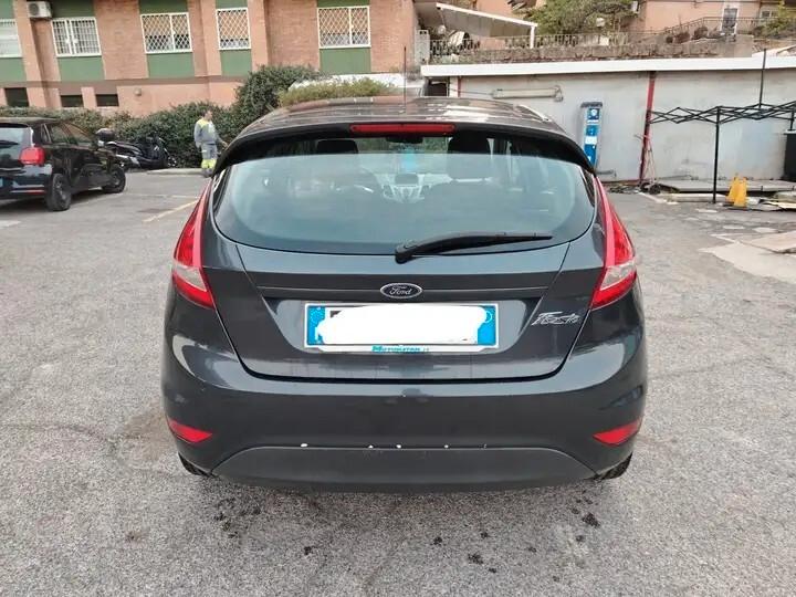 Ford Fiesta 1.4 5 porte Bz.- GPL Titanium