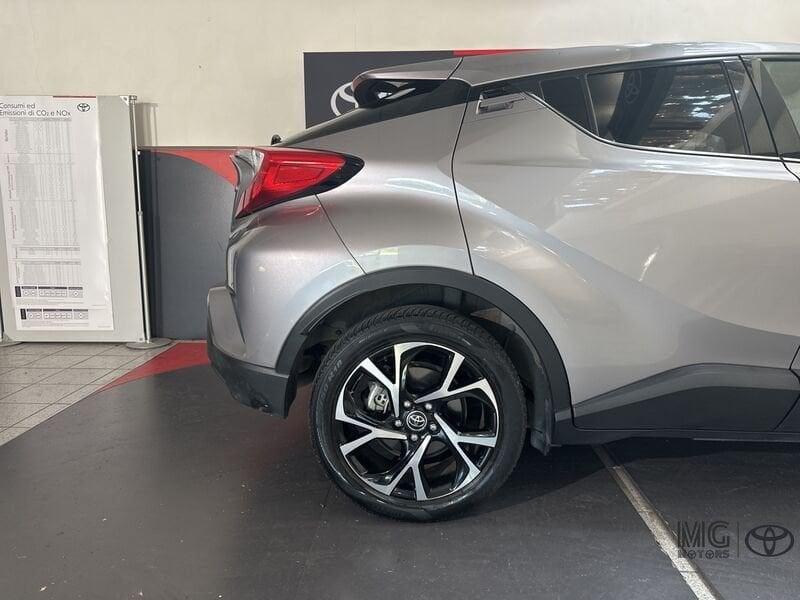 Toyota C-HR 1.8 Hybrid E-CVT Trend