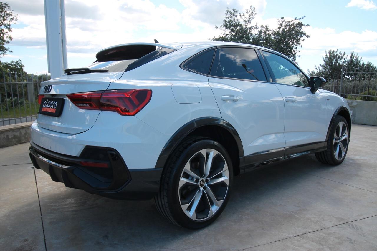 Audi Q3 SPB 45 TFSI e Identity Black|2024