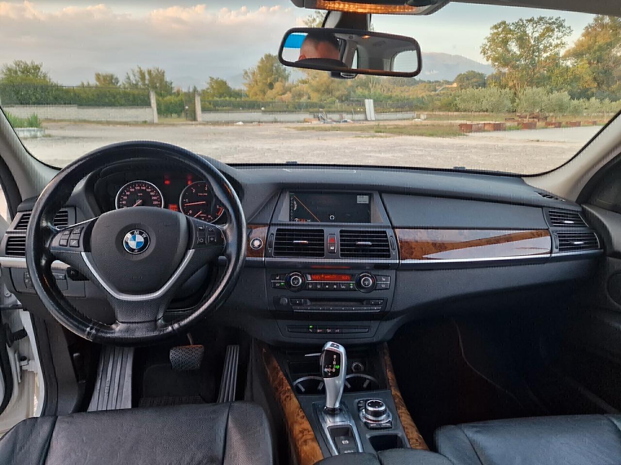 BMW X5 xDrive30d Futura - 2011