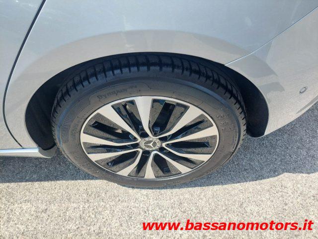 MERCEDES-BENZ A 250 e hybrid EQ Business Plug In