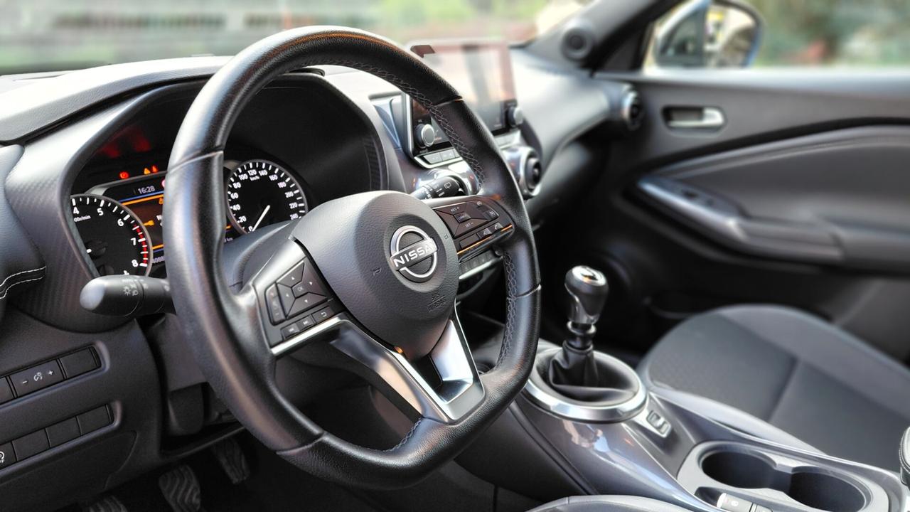 Nissan Juke 1.0 DIG-T 114 CV N-Connecta Unicopropr