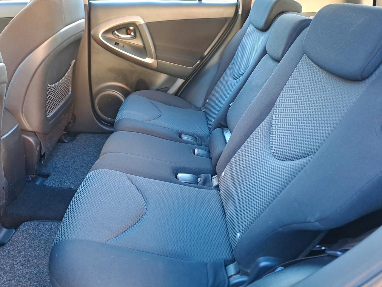 Toyota RAV 4 2.2 D-4D 136 CV 4X4