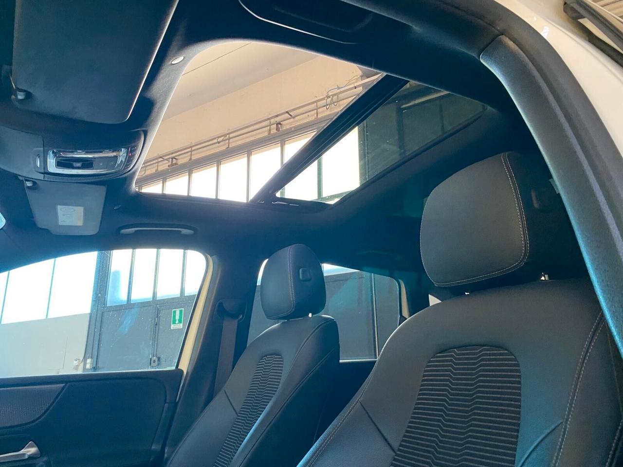 MERCEDES-BENZ CLASSE B 180D PREMIUM 116CV - PELLE, TETTO, VIRTUAL COCKPIT, NEOPATENTATI