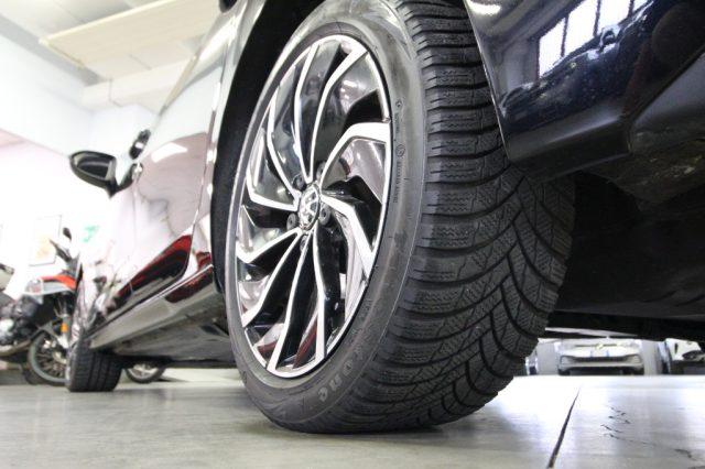 VOLKSWAGEN Golf 1.5 TGI DSG Style 130 CV