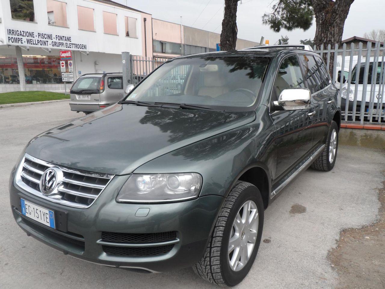 VOLKSWAGEN Touareg 3.0 V6 TDI 240CV DPF Exclusive