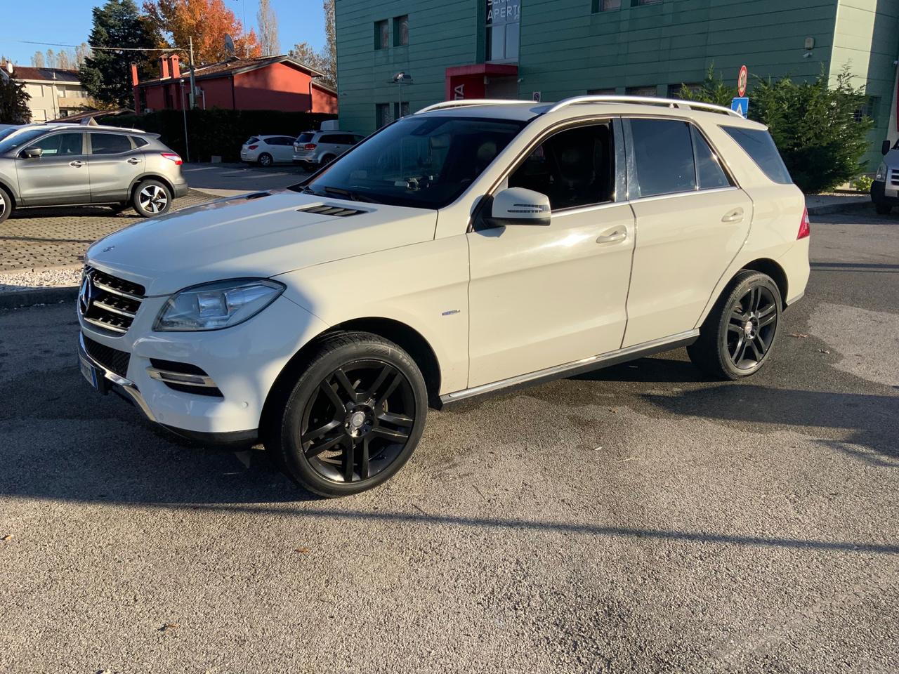 Mercedes - benz Ml 250 Bluetec 4matic