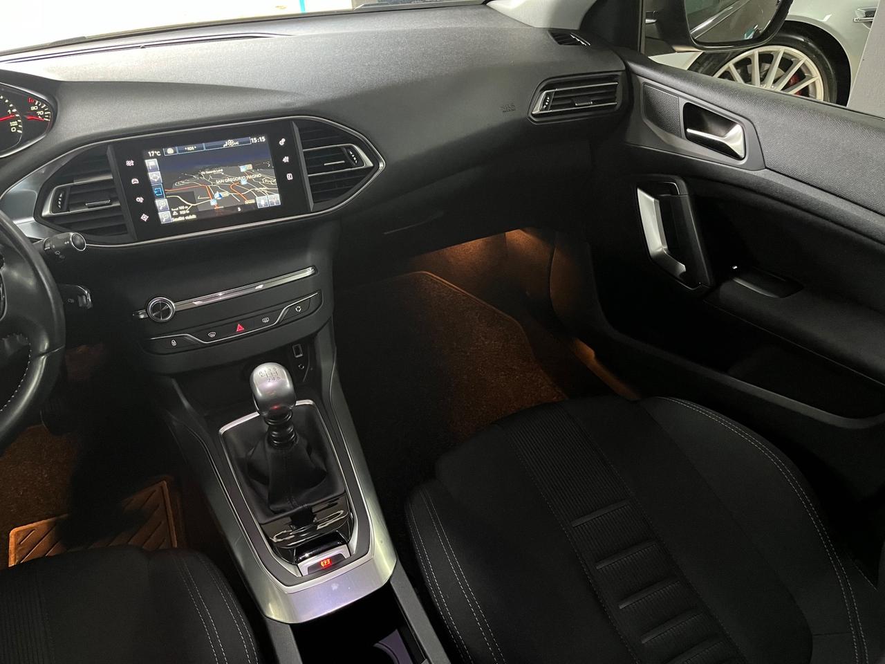 Peugeot 308 1.6 e-HDi 115 CV Stop&Start Allure