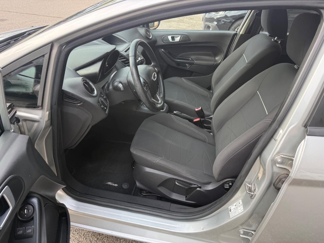 Ford Fiesta 1.4 GPL Titanium