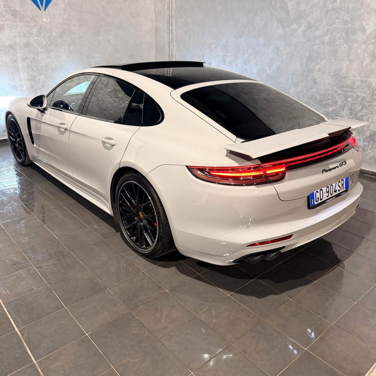 Porsche Panamera 4.0 GTS CHRONO
