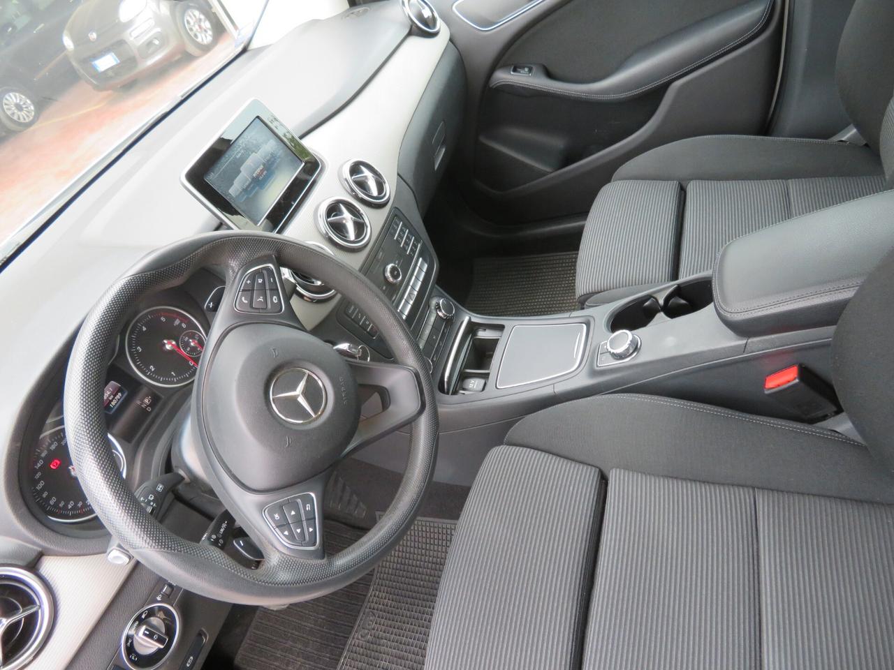 Mercedes-benz B 180 d Automatic Premium