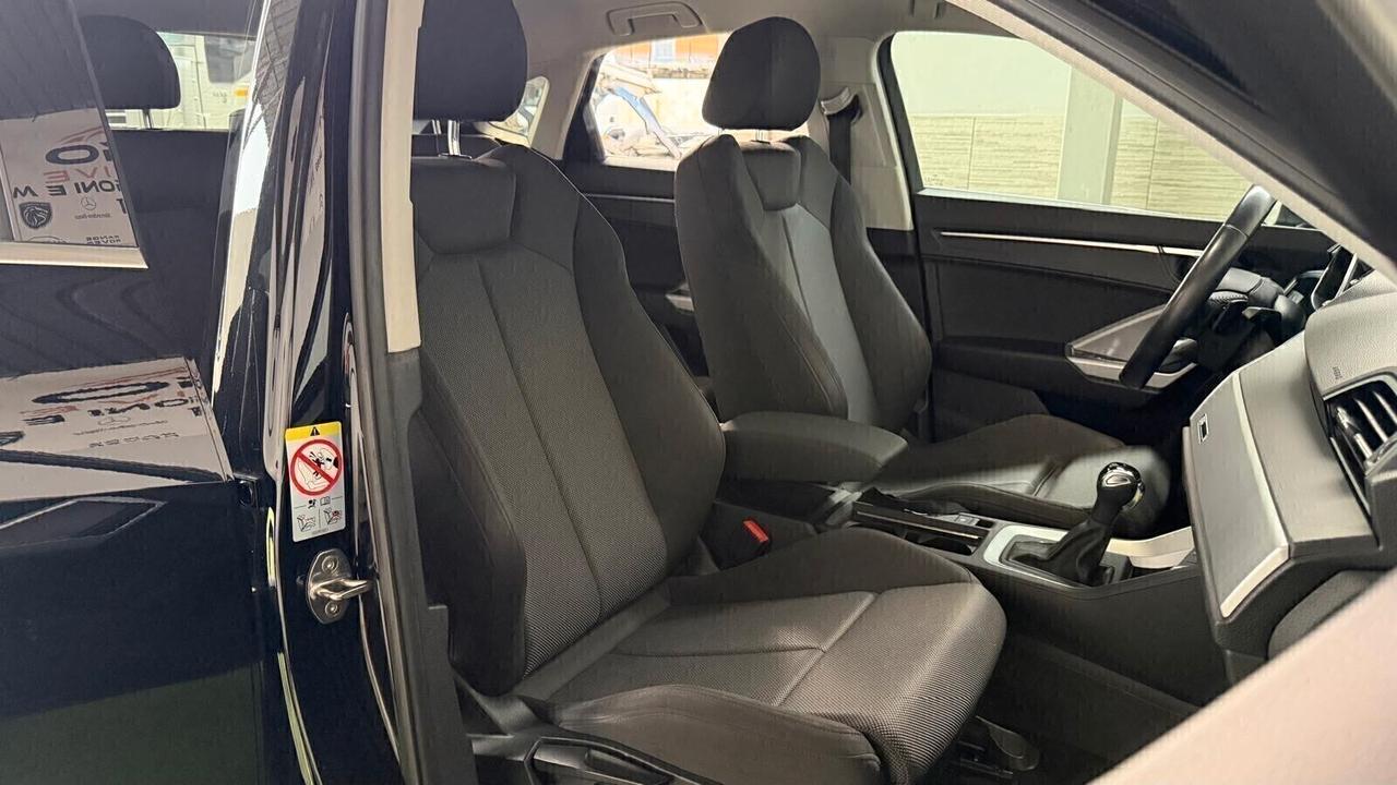 Audi Q3 35 TDI quattro S line edition