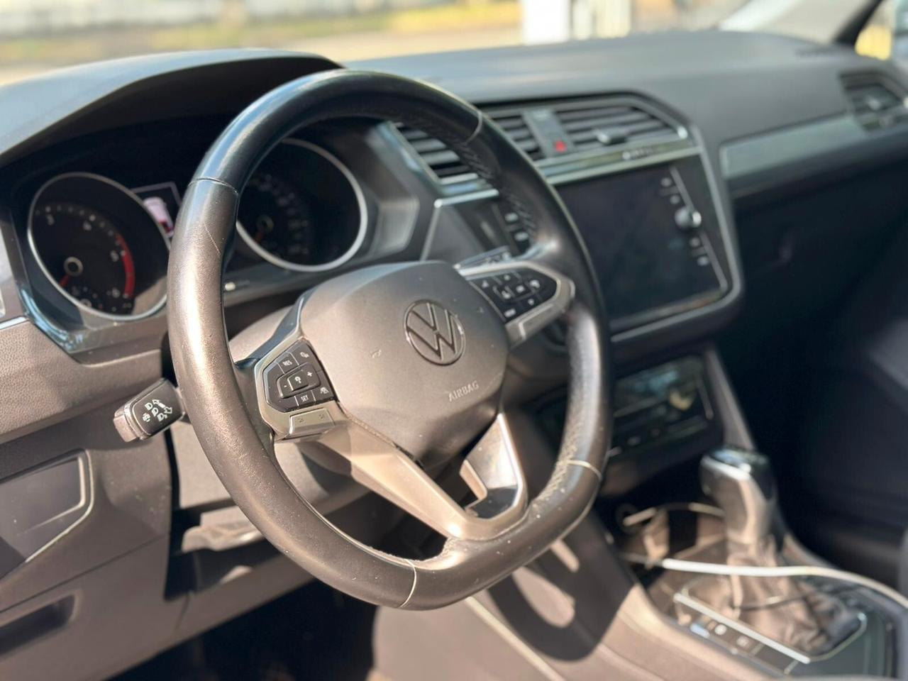 Volkswagen Tiguan 2.0 TDI 150 CV SCR DSG Elegance
