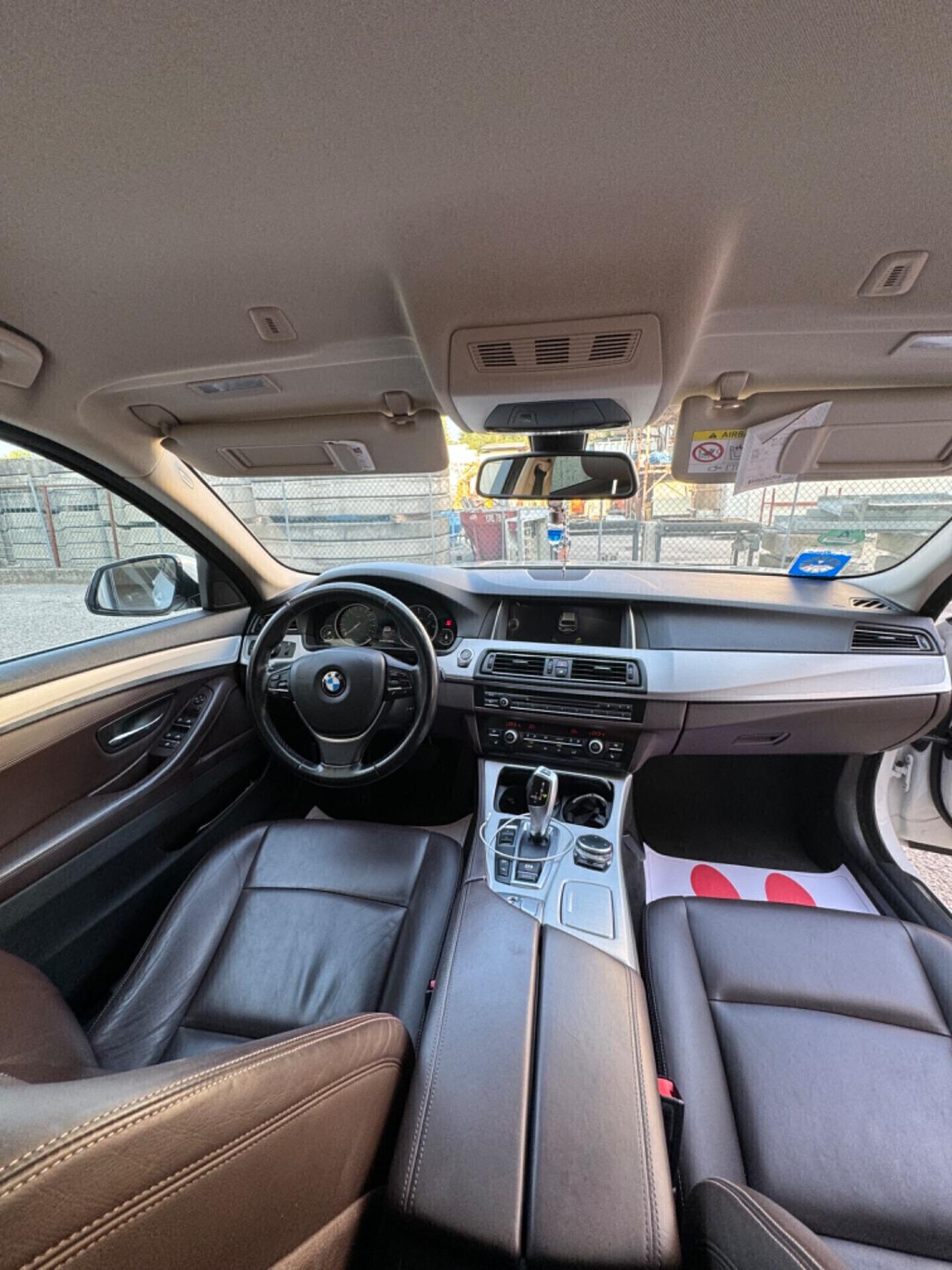 Bmw 520 520d xDrive Touring Luxury