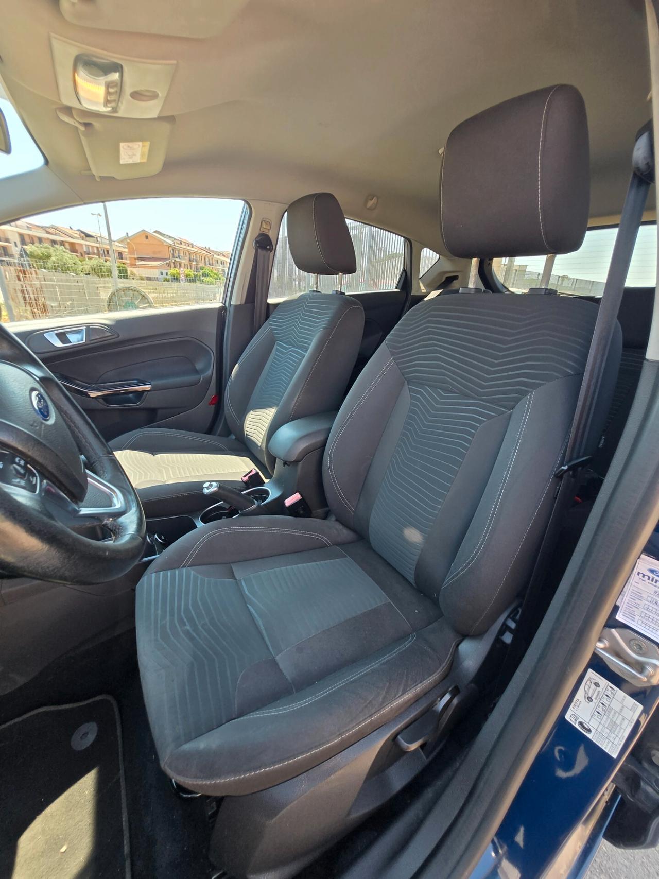 Ford Fiesta 1.4 5p. Bz.- GPL Titanium