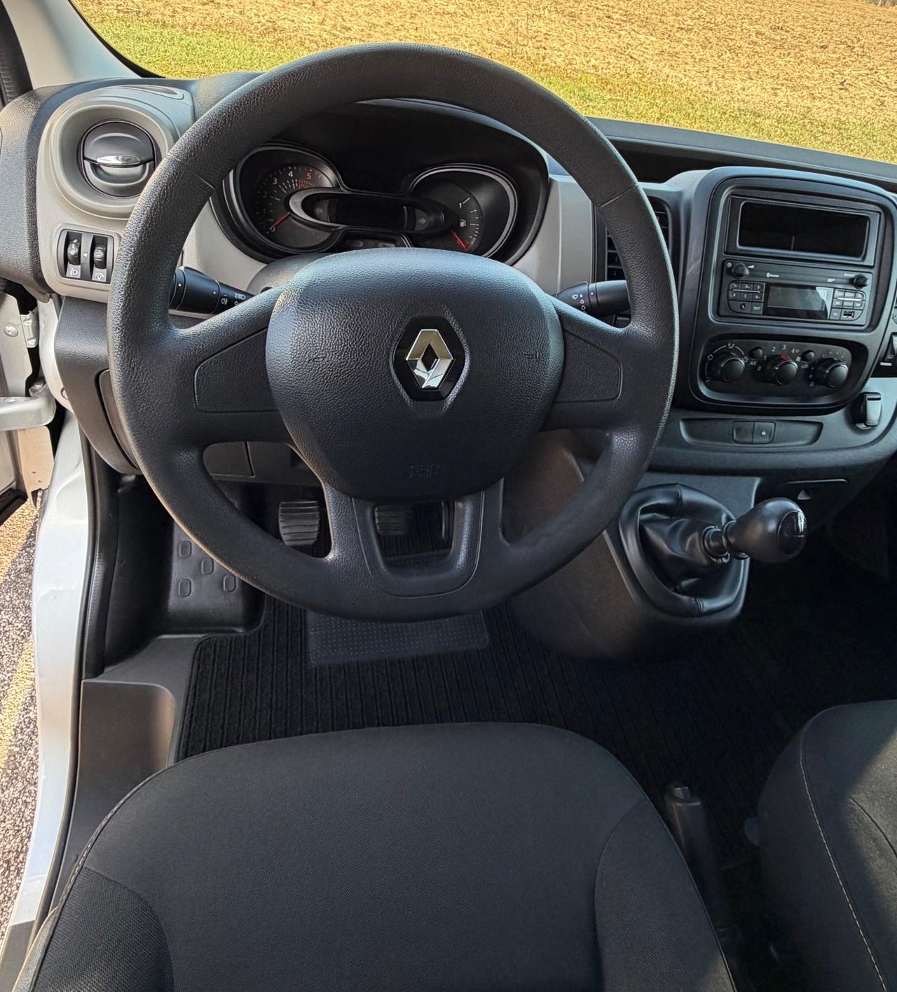 RENAULT TRAFIC 1.6 DCi 95 CV NEOPATENTATI Auto