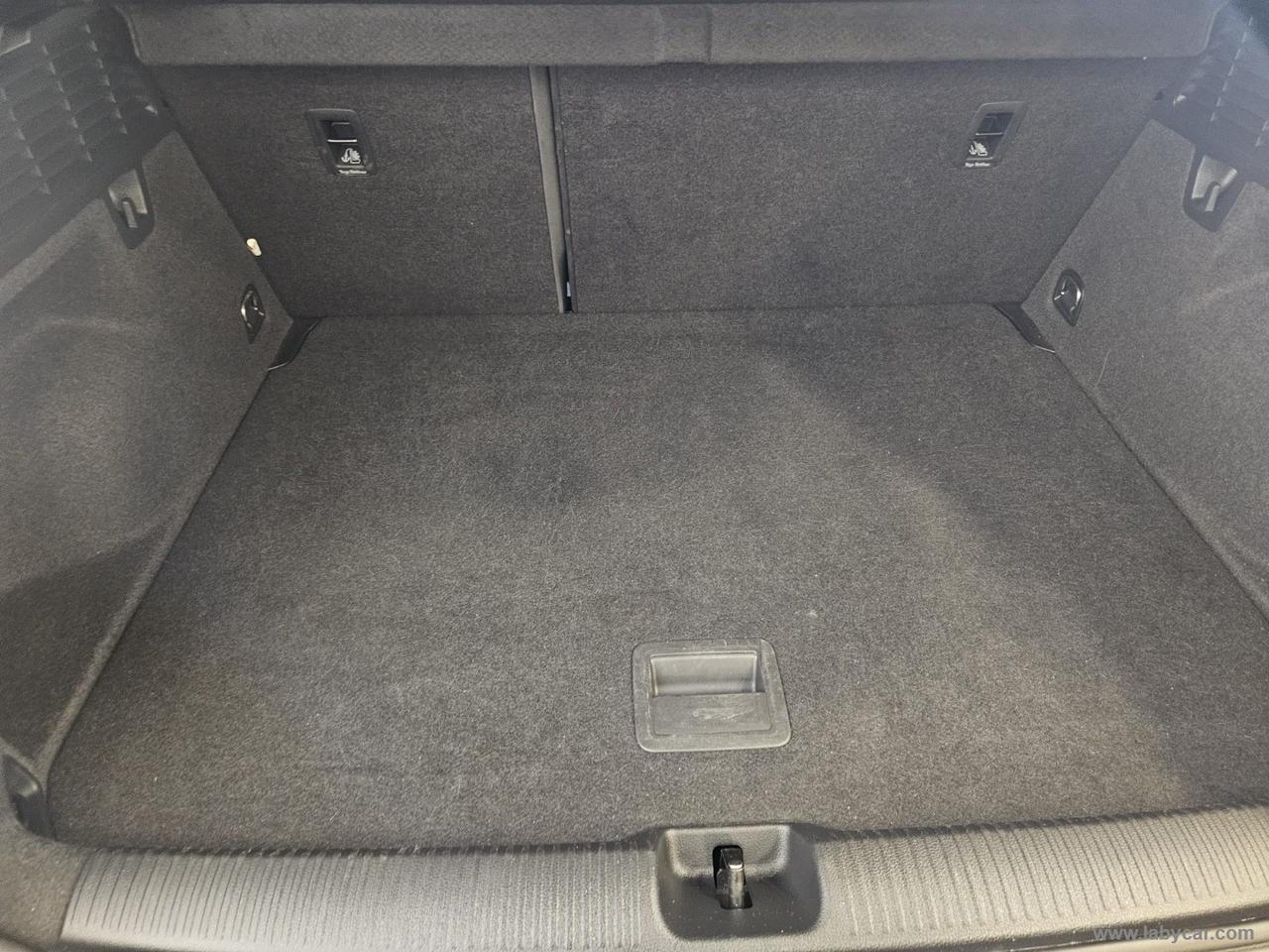 AUDI Q2 30 TDI S tronic Business