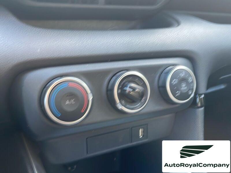 Toyota Yaris Yaris 1.0 5 porte Active