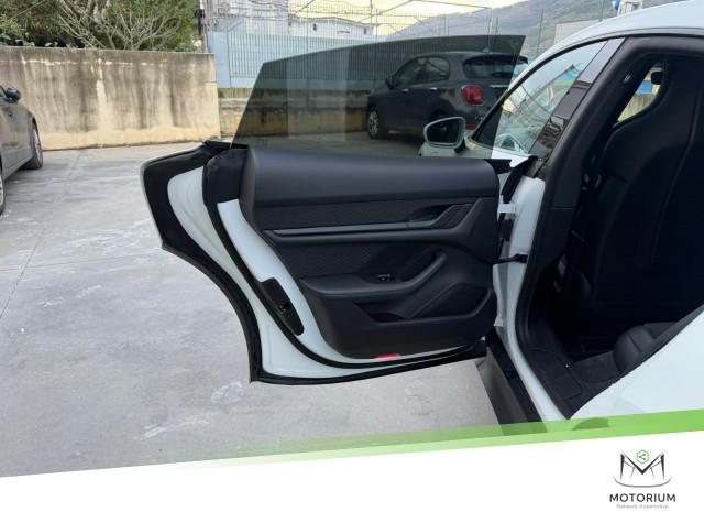 Porsche Taycan Performance Plus