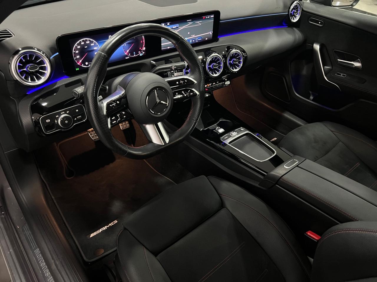 Mercedes Benz A180d Aut. AMG Line Premium Plus 116 cv