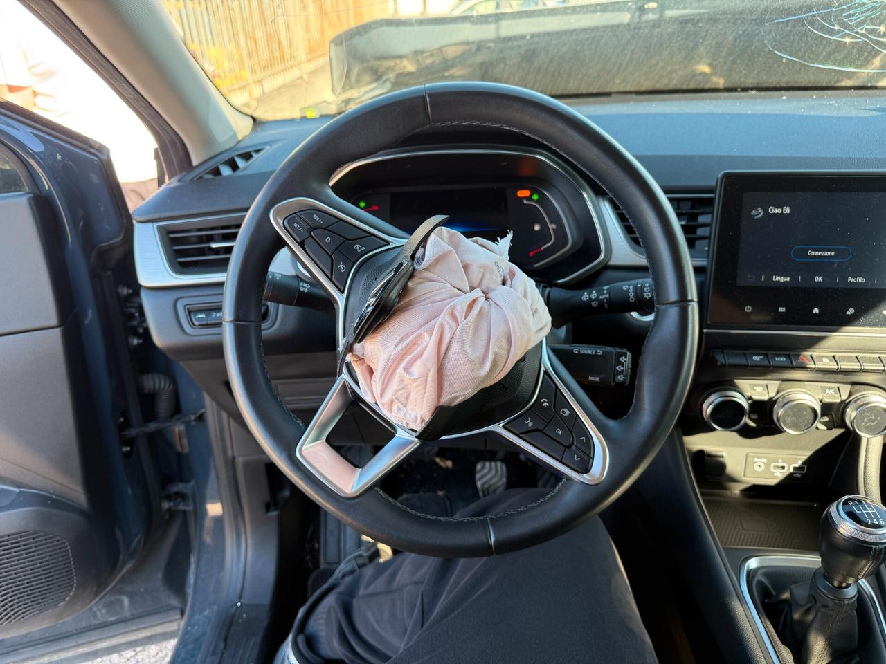 RENAULT CAPTUR 2020 1.5 DIESEL 95CV *SINISTRATA