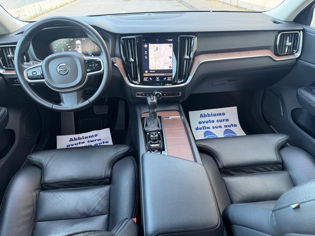 Volvo V60 Cross Country D4 AWD Geartronic Business Plus