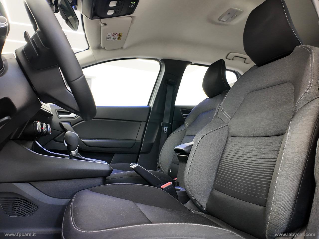 RENAULT Captur Blue dCi 8V 115 CV EDC Init. Par.