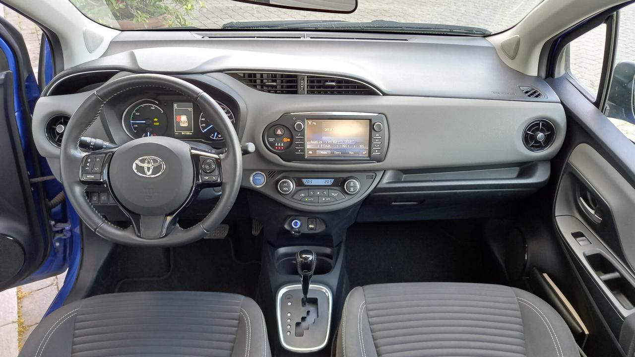 Toyota Yaris 1.5 Hybrid 5 porte Active