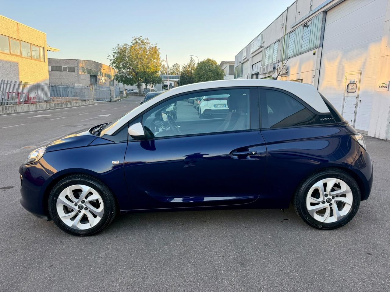 Opel Adam 1.2benz 2016 80.000km Euro6 per neopatentati