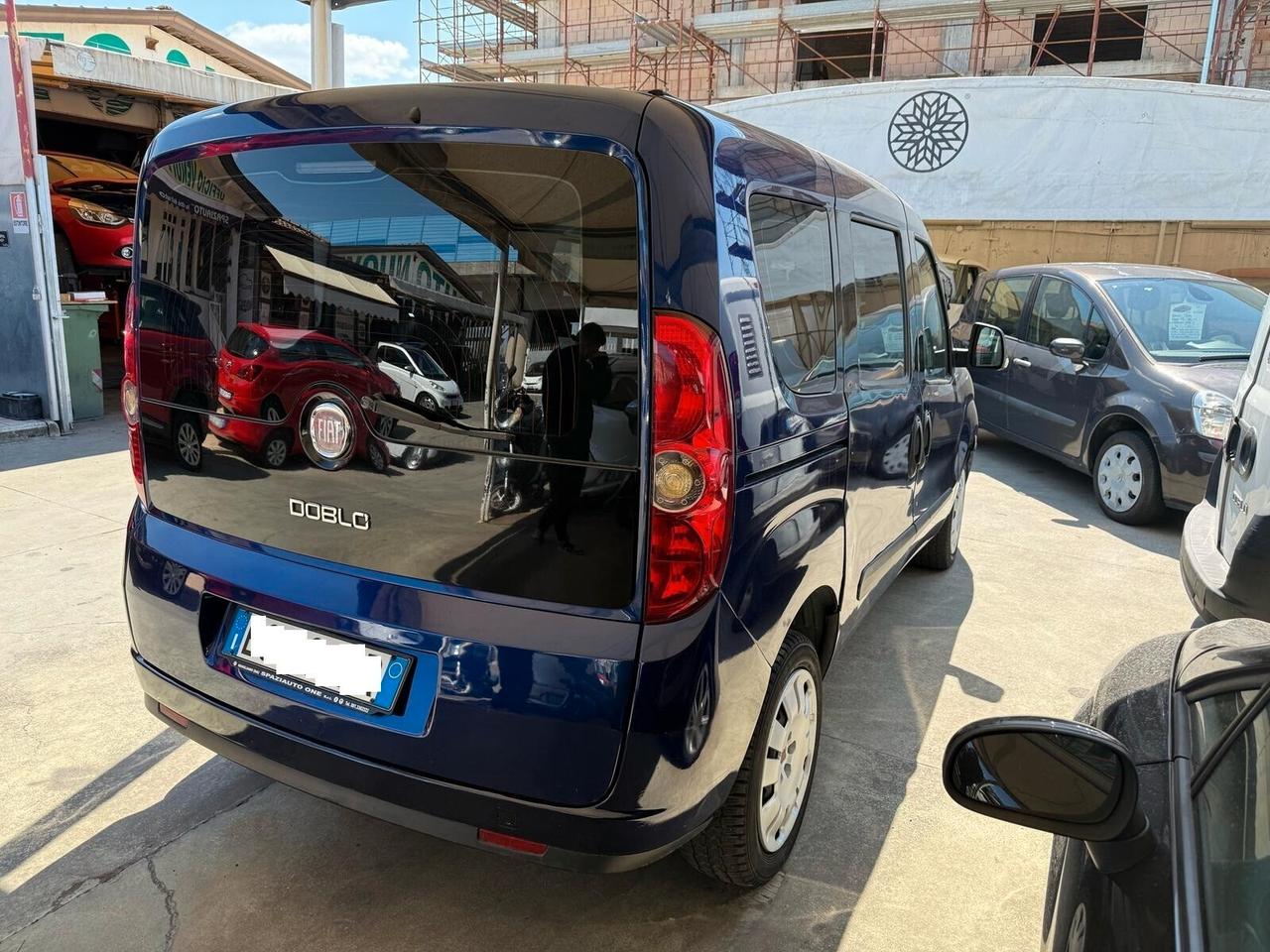 FIAT DOBLO' MAXI 1,6 DIESEL 12/2010