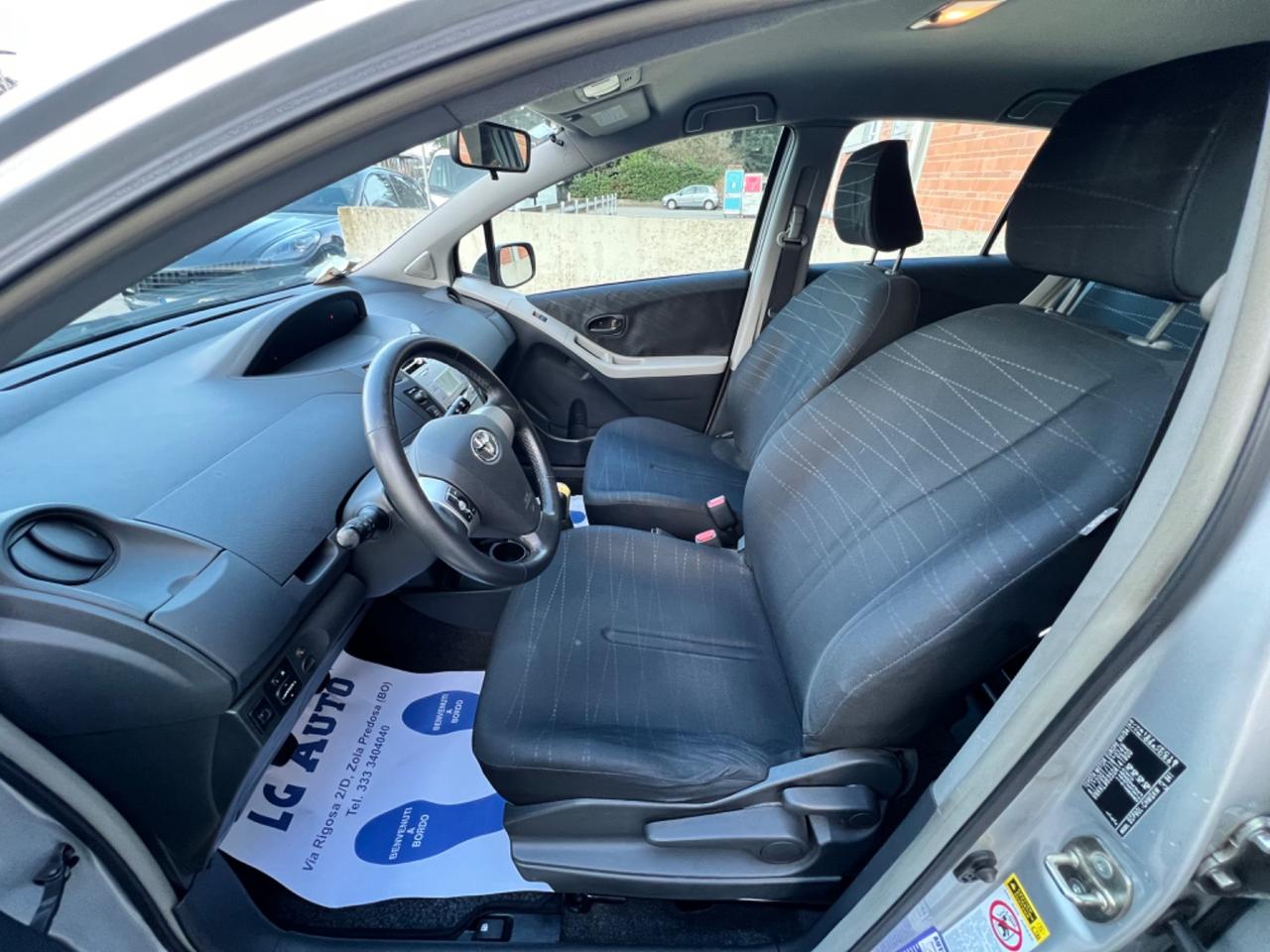 Toyota Yaris 1.3 5 porte