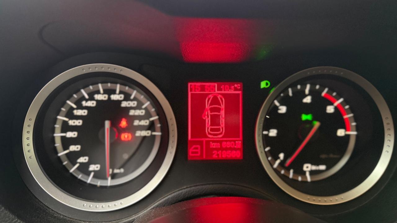 Alfa Romeo 159 1.9 JTDm 16V Sportwagon TI