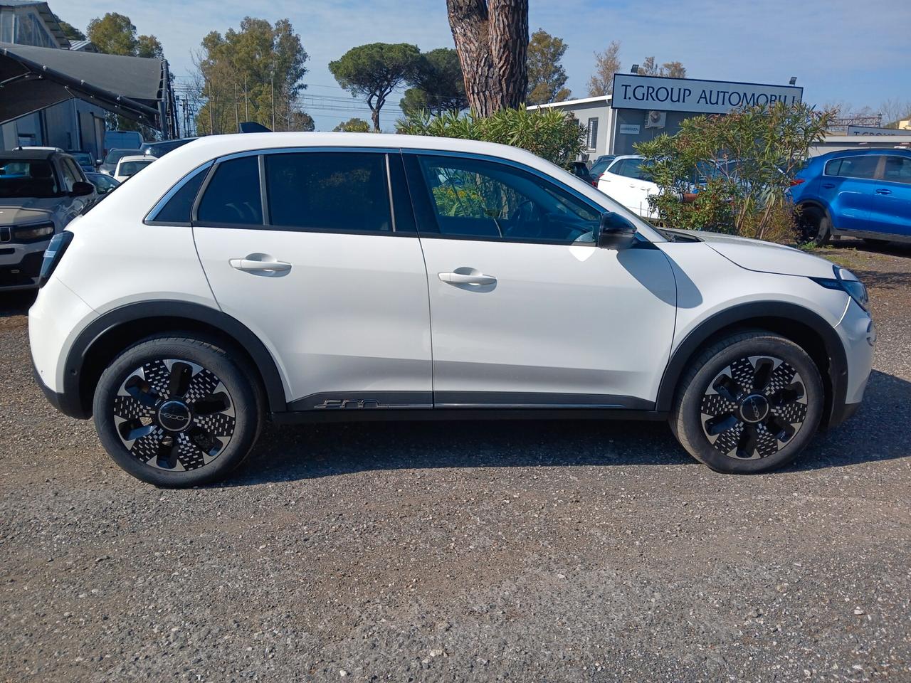Fiat 600 Hybrid 110 CV DCT MHEV La Prima