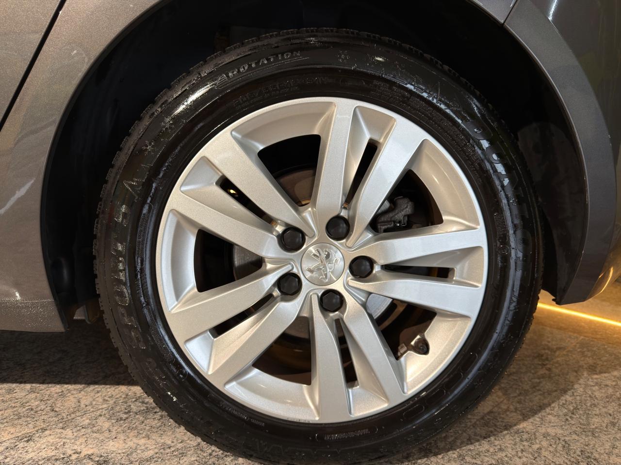 Peugeot 308 BlueHDi *AUTOMATICA* NEOPATENTATI