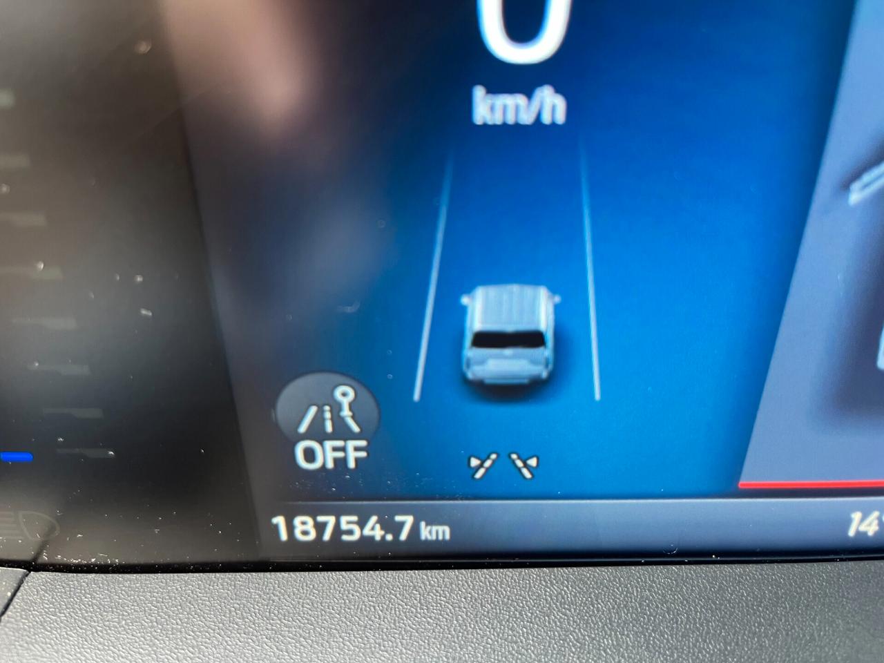 Ford Tourneo Courier 1.0 EcoBoost Titanium