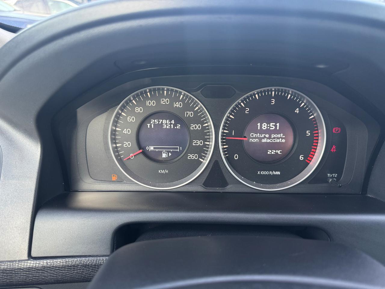 Volvo XC 60 XC60 DRIVe / AUTOCARRO N1