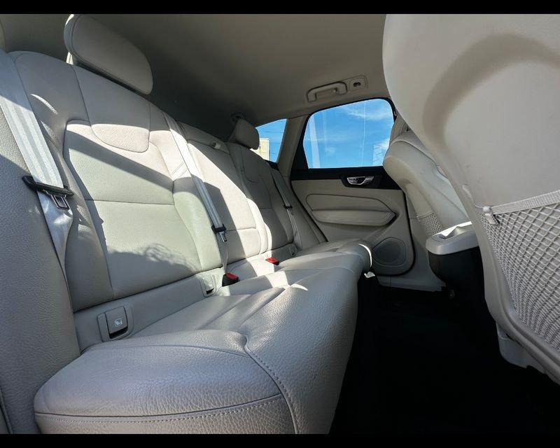 Volvo XC60 XC60 2.0 b4 Plus Bright auto