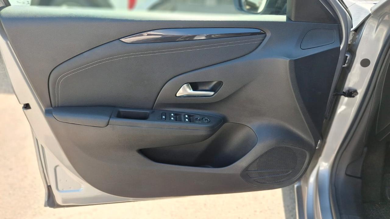 Opel Corsa 1.2 Elegance
