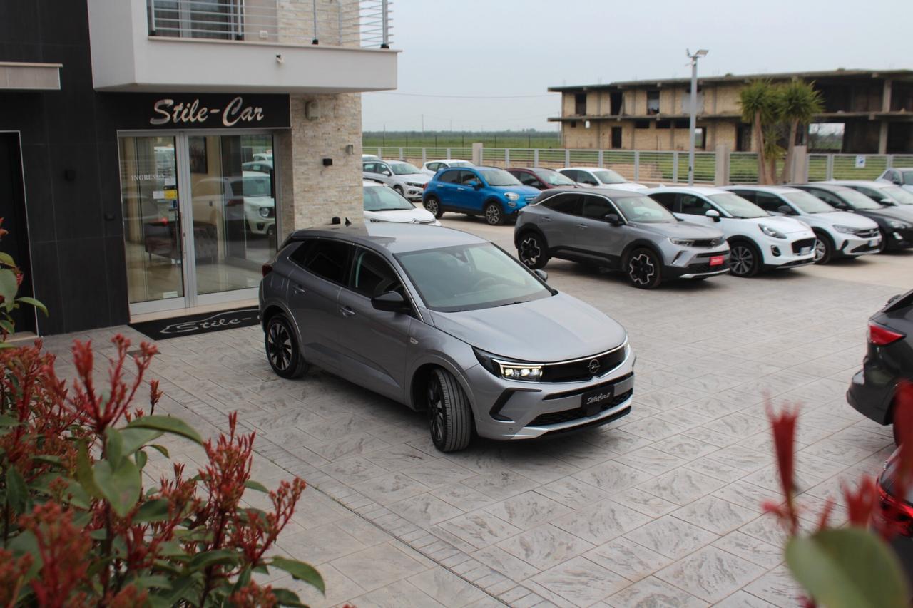 Opel Grandland 1.5 diesel Ecotec aut. Business Elegance