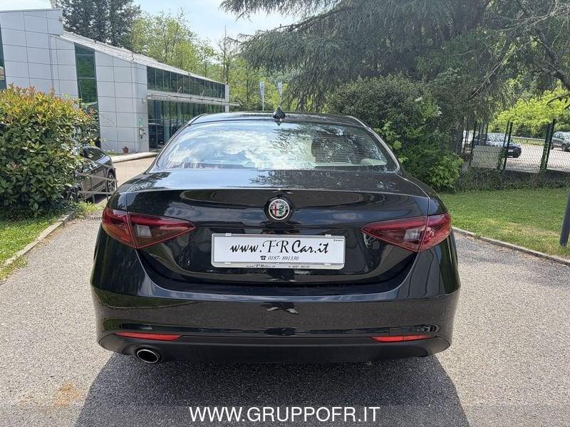 Alfa Romeo Giulia 2.2 Turbodiesel 150 CV